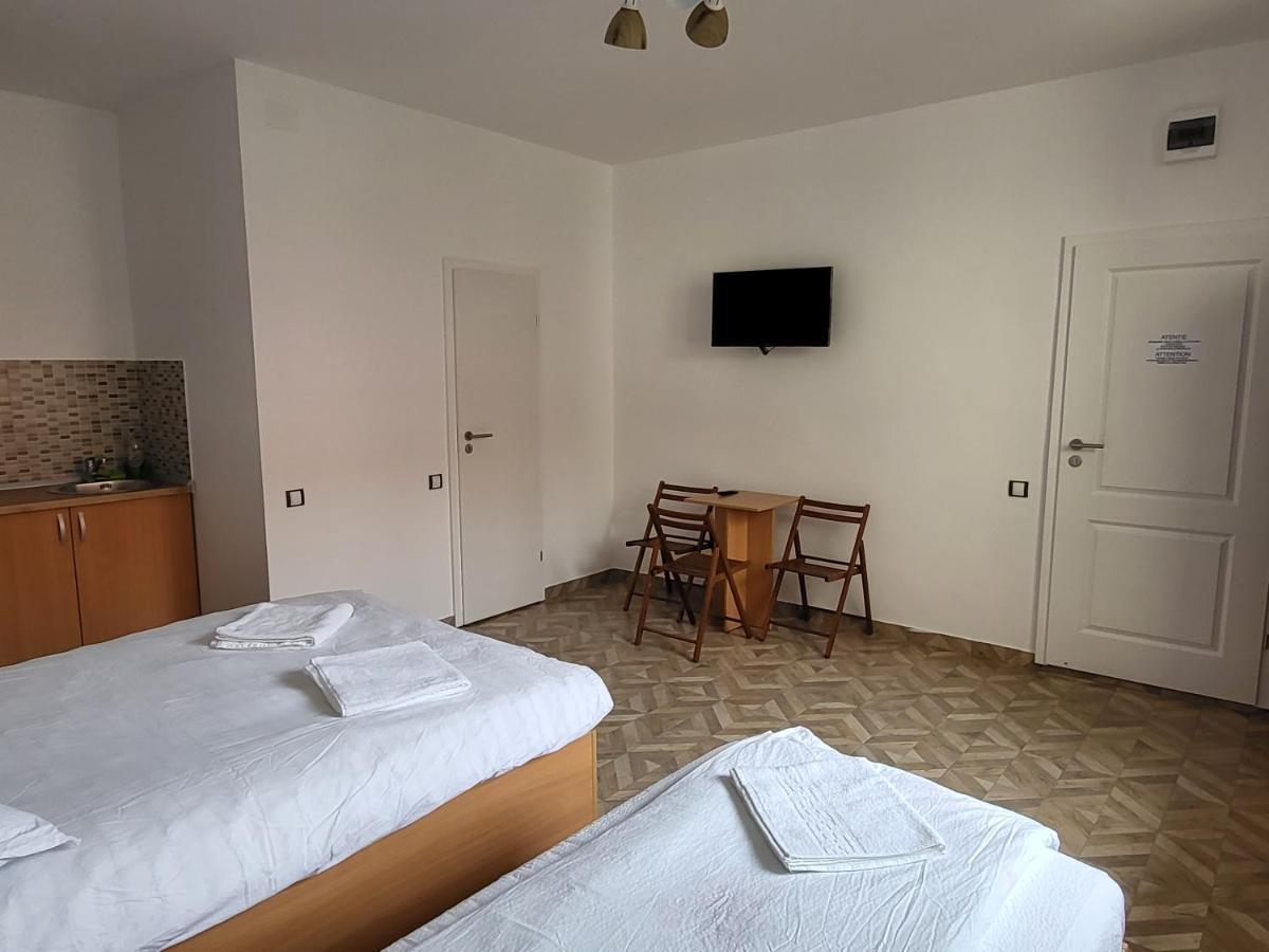 M20 Studios Клуж-Напока Экстерьер фото